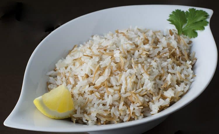 طريقة عمل الأرز بالشعيرية
