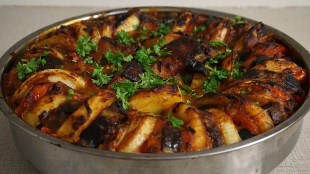 طريقة عمل تبسي الباذنجان