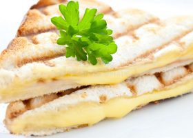 طريقة عمل ساندويش الزبدة