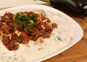 طريقة عمل متبل الباذنجان باللحم