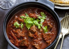 طريقة عمل يخنة شمندر باللحم