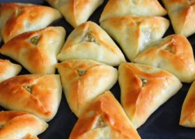 طريقة عمل معجنات البطاطس