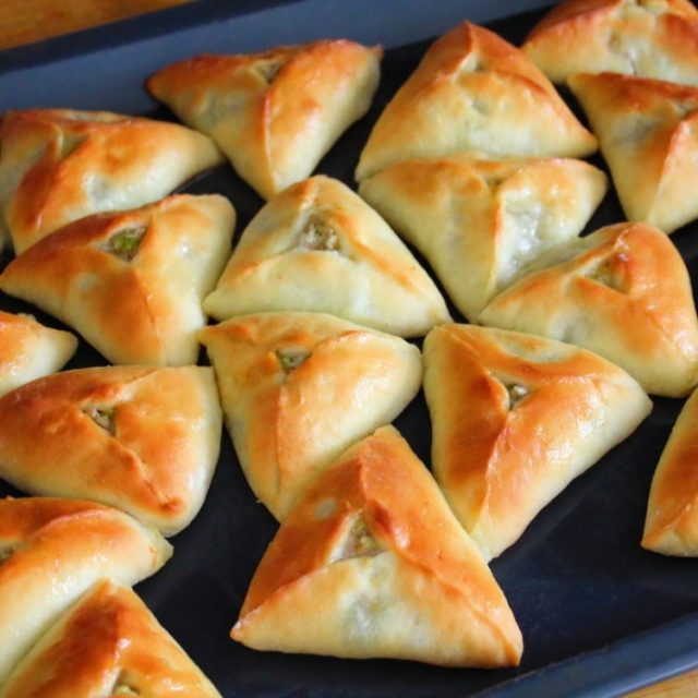 طريقة عمل معجنات البطاطس