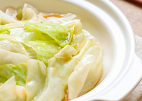 طريقة عمل سلطة الملفوف المقلي