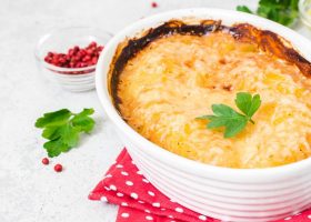 طريقة عمل أرز باللحم والبشاميل