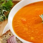 طريقة عمل شوربة العدس الاحمر بالكركم