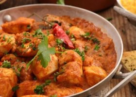 طريقة عمل دجاج بالكاري والزبادي