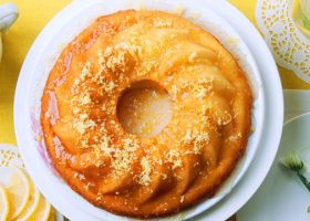 طريقة عمل كيكة البرتقال والموز