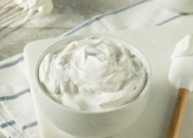 طريقة عمل القشطة من الحليب المجفف