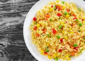 طريقة عمل الأرز الحار للرجيم