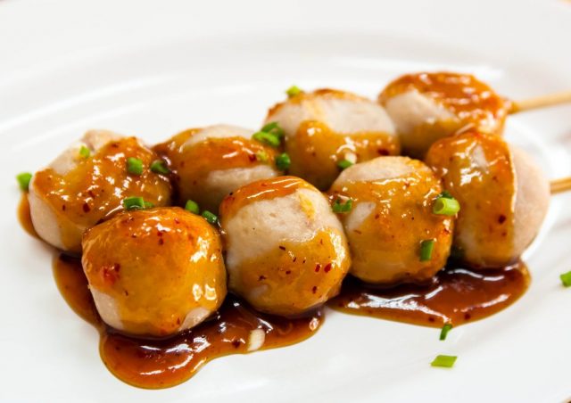 طريقة عمل كرات الدجاج سويت اند سور