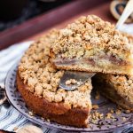 طريقة عمل كيكة التفاح الكرمبل