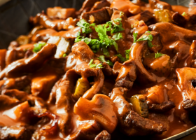 طريقة عمل ايدام اللحم بالفطر