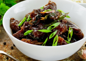 طريقة عمل تتبيلة اللحم بالصويا والزنجبيل