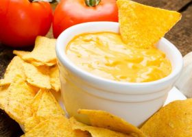 طريقة عمل صلصة الجبن للبطاطس