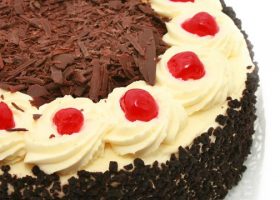 طريقة عمل كيك الغابة السوداء