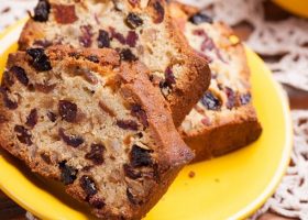 طريقة عمل كيكة المكسرات بالبهارات