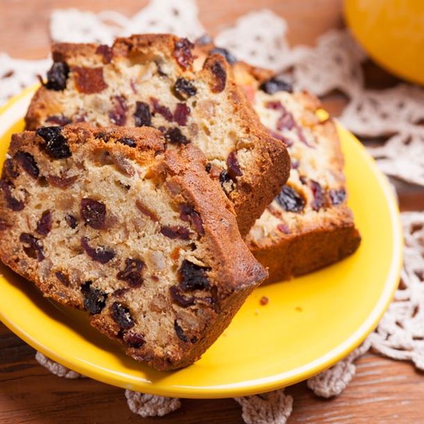 طريقة عمل كيكة المكسرات بالبهارات