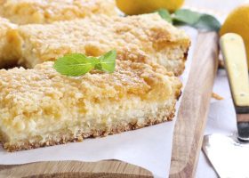 طريقة عمل كيك الليمون المحشو بالجبن الكريمي