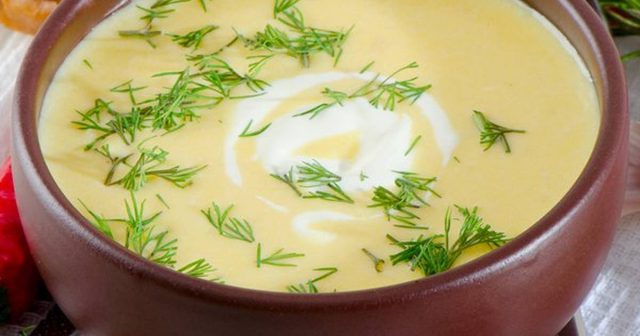 طريقة عمل شوربة البازيلا والبطاطس