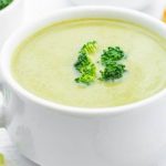 طريقة عمل شوربة البروكلي بالبطاطس