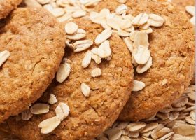 طريقة عمل بسكويت الشوفان للدايت