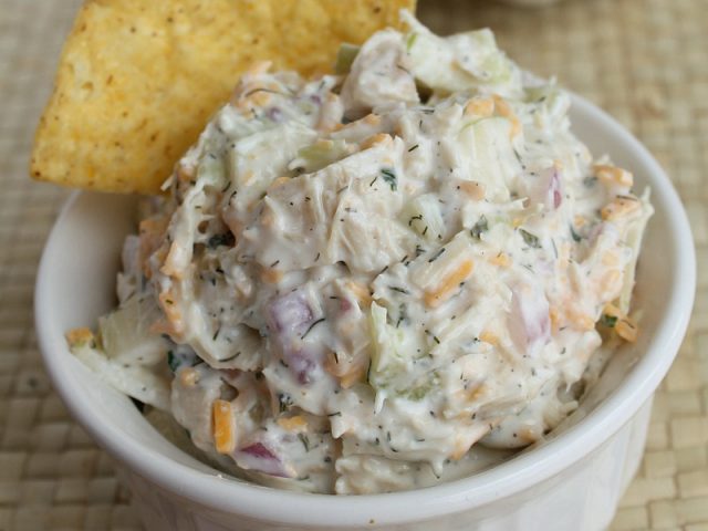 طريقة عمل سلطة الدجاج بالزبادي