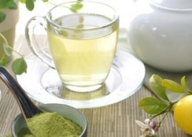 طريقة عمل شاي المورينجا