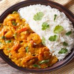 طريقة عمل روبيان بالكاري مع الأرز