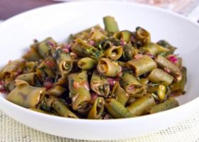 طريقة عمل الفول الأخضر بالكزبرة للرجيم