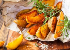 طريقة عمل بطاطس فريسكس