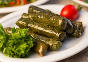 طريقة عمل ورق العنب اللبناني البارد