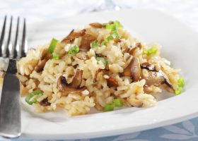 طريقة عمل أرز بالمشروم والبصل