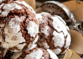 طريقة عمل بسكويت بالجوز والشوكولاتة