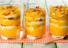 طريقة عمل حلى كاسات المانجو والكريمة