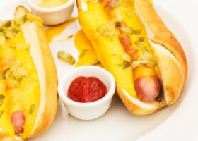 طريقة عمل ساندويش هوت دوج بالجبن