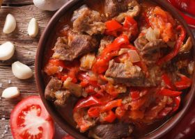 طريقة عمل لحم الماعز