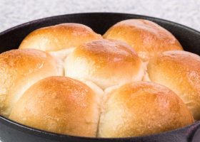 طريقة عمل خلية النحل بالجبن والشيرة