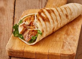 طريقة عمل لفائف الدجاج التايلاندية