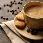 طريقة عمل القهوة بالحليب