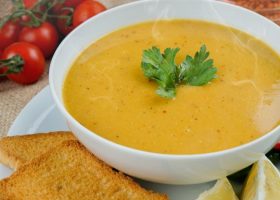 طريقة عمل شوربة عدس بالحامض