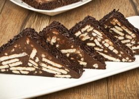 طريقة عمل ليزي كيك بالقشطة