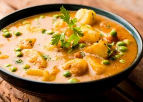 طريقة عمل ايدام البطاطس بالبازيلا