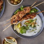 طريقة عمل دجاج مشوي بالثوم والأعشاب