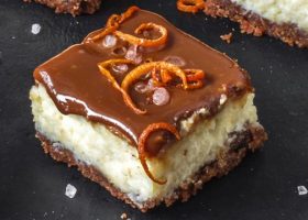 طريقة عمل حلي الزبادي والبسكويت