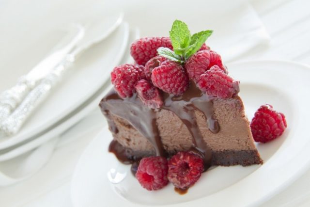 طريقة عمل تشيز كيك الشوكولاتة بالفرن