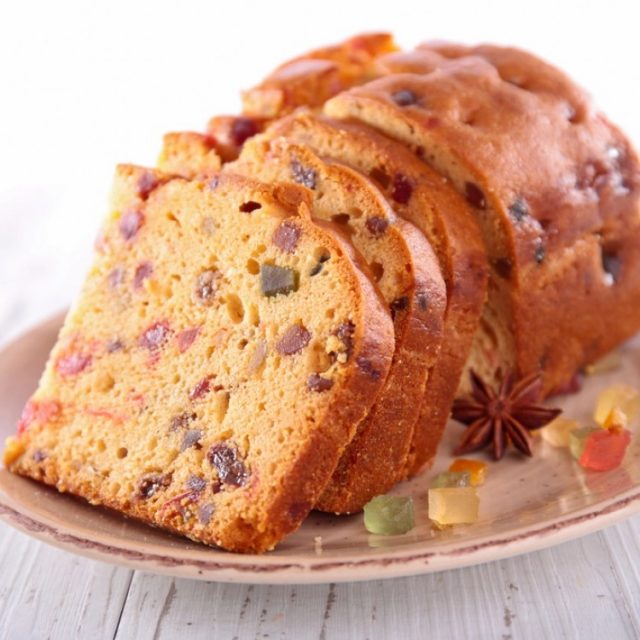 طريقة عمل كيك الفواكة باليانسون