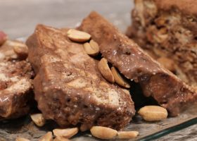 طريقة عمل ليزي كيك بزبدة الفول السوداني