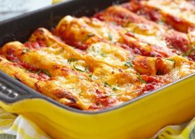 طريقة عمل لازانيا رول بالسبانخ والجبن