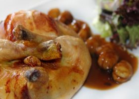 طريقة عمل دجاج بالكستناء